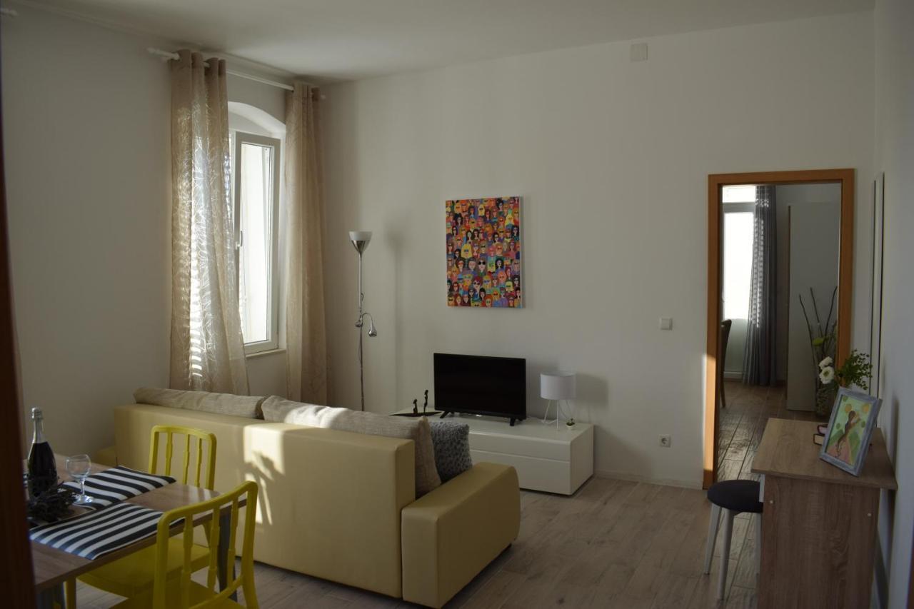 Optimist Makarska Town Center Apartment Exterior photo