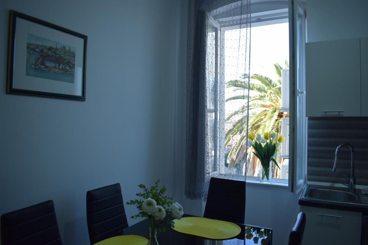 Optimist Makarska Town Center Apartment Exterior photo